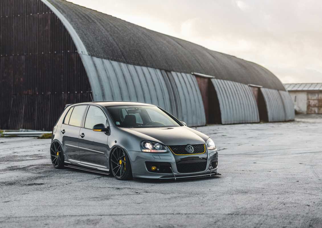 Performance Hatch Clash: VW Golf GTI vs. Honda Civic Type R vs. Hyundai Elantra N