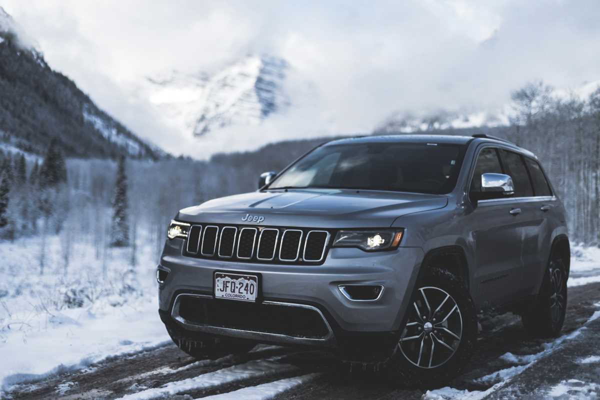 Choosing Between the 2025 Jeep Grand Cherokee Trims 